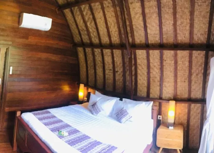 Sari Uluwatu